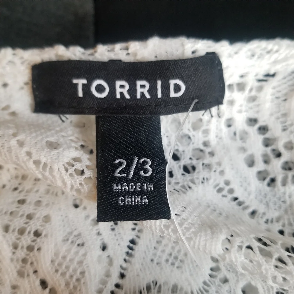 Plus Torrid Lace Drape front shrug New with tags - Picture 6 of 6